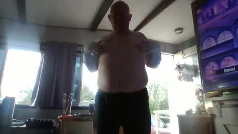 chaz online show from 06-08-26, 02:56