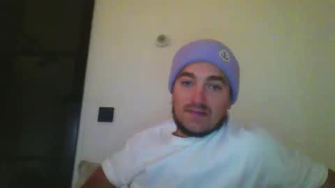 Snapshot of playboydutch chatting on 11-28-25, 03:25 playboydutch online show from 11-28-25, 03:25