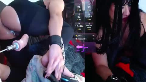 Snapshot of playful_adriana chatting on 02-23-25, 01:02 Adriana online show from 02-23-25, 01:02