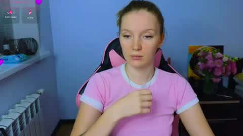 Snapshot of playful_mary chatting on 07-12-26, 09:06 Masha online show from 07-12-26, 09:06