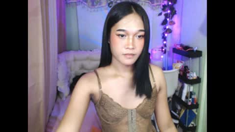 Snapshot of playful_sie chatting on 02-03-25, 02:02 sie online show from 02-03-25, 02:02