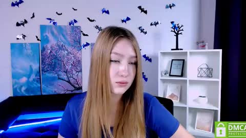 Sophie online show from 12-20-24, 10:49