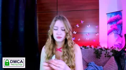 Sophie online show from 12-26-24, 11:10