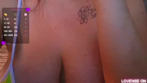 Snapshot of playfulcurvymommy chatting on 03-08-25, 10:24 Scarlett online show from 03-08-25, 10:24