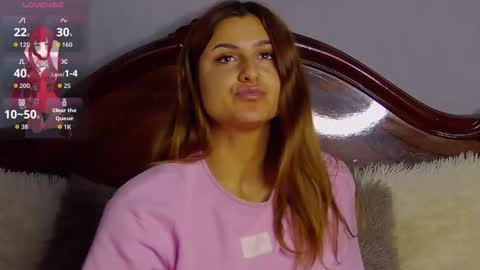 PlayfulNicole online show from 09-17-25, 07:32