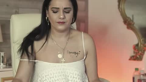 Snapshot of playfulsamy chatting on 01-05-25, 05:09 PlayfulSamy online show from 01-05-25, 05:09