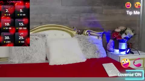 Snapshot of playfulsamy chatting on 11-21-25, 04:22 PlayfulSamy online show from 11-21-25, 04:22