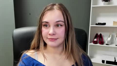 Snapshot of playgirl_valeria chatting on 02-23-26, 10:07 Valeria online show from 02-23-26, 10:07