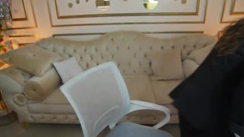 Lana online show from 02-10-26, 08:51