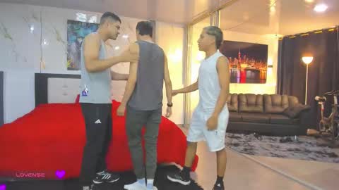   online show from 03-06-26, 11:12