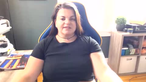 Snapshot of playwithbrittany chatting on 10-22-25, 07:46 playwithbrittany online show from 10-22-25, 07:46