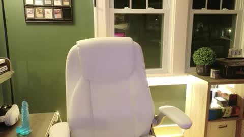 Snapshot of playwithbrittany chatting on 12-14-25, 12:38 playwithbrittany online show from 12-14-25, 12:38