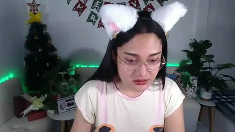 Ploysai online show from 12-16-24, 09:35