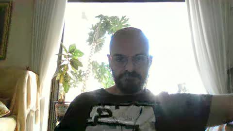 Snapshot of plu07f3520 chatting on 12-17-24, 12:33 plu07f3520 online show from 12-17-24, 12:33