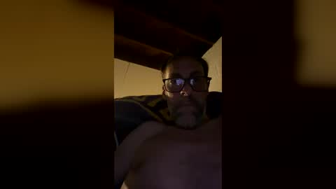 Snapshot of pnk769674 chatting on 06-14-26, 04:03 pnk769674 online show from 06-14-26, 04:03