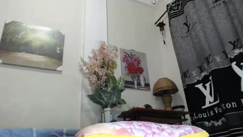 Snapshot of pocabigshane chatting on 01-12-25, 07:53 SHANE online show from 01-12-25, 07:53