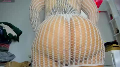 Snapshot of pocahontas_d chatting on 06-04-26, 05:35 catalina online show from 06-04-26, 05:35