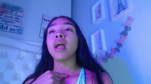 Pocahontas online show from 09-22-25, 01:13