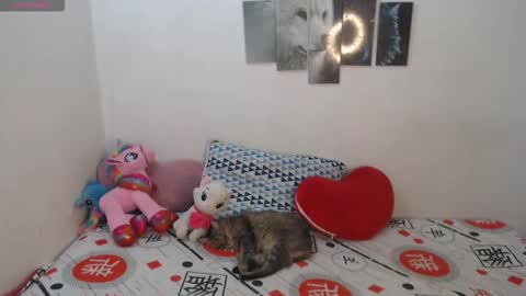 Pocahontas online show from 11-11-25, 04:18