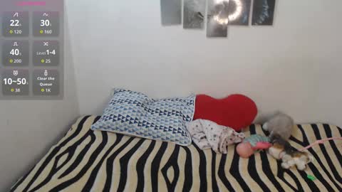 Snapshot of pocahontas_princess__ chatting on 01-17-26, 03:22 Pocahontas online show from 01-17-26, 03:22