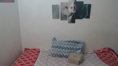 Snapshot of pocahontas_princess__ chatting on 02-09-26, 05:39 Pocahontas online show from 02-09-26, 05:39