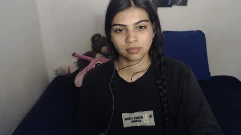 Snapshot of pocahontas_princess__ chatting on 03-31-26, 07:09 Pocahontas online show from 03-31-26, 07:09