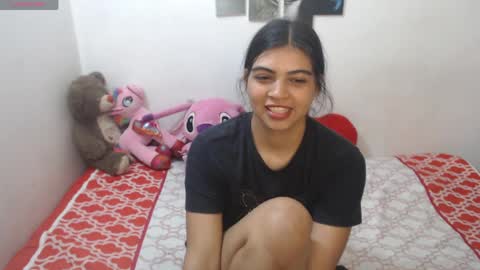 Snapshot of pocahontas_princess__ chatting on 04-23-26, 02:52 Pocahontas online show from 04-23-26, 02:52