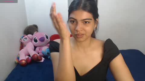 Snapshot of pocahontas_princess__ chatting on 05-13-26, 02:47 Pocahontas online show from 05-13-26, 02:47