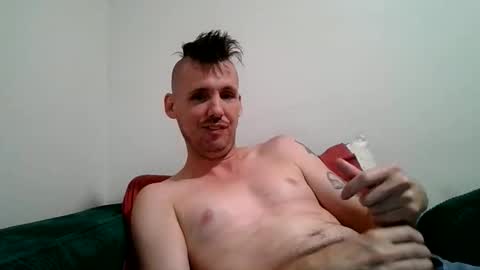 Snapshot of pogomysterious chatting on 06-05-26, 03:35 pogomysterious online show from 06-05-26, 03:35