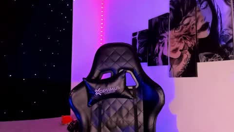 Snapshot of poison_willow chatting on 12-29-24, 08:37 Willow Hours 12pm to 630pm Colombian time FRIDAY AND SUNDAY FREE DAYS online show from 12-29-24, 08:37