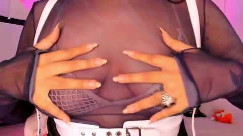Snapshot of poison_willow chatting on 01-03-25, 08:22 Willow Hours 12pm to 630pm Colombian time FRIDAY AND SUNDAY FREE DAYS online show from 01-03-25, 08:22
