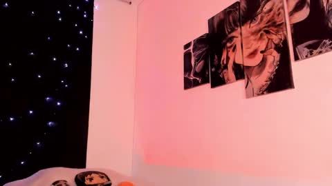 Snapshot of poison_willow chatting on 02-06-25, 09:49 Willow Hours 12pm to 630pm Colombian time FRIDAY AND SUNDAY FREE DAYS online show from 02-06-25, 09:49