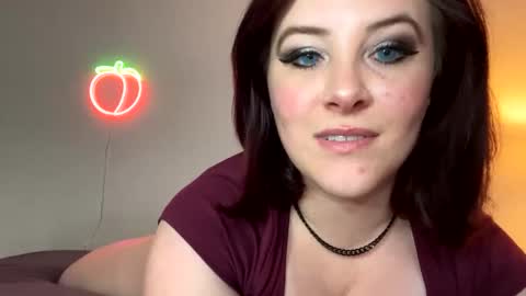 Snapshot of poisonedpeach chatting on 12-02-24, 03:47 Jenna online show from 12-02-24, 03:47