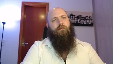 Snapshot of polar_bear91 chatting on 02-26-25, 02:15 Bear online show from 02-26-25, 02:15