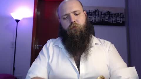 Snapshot of polar_bear91 chatting on 03-09-25, 01:46 Bear online show from 03-09-25, 01:46