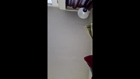 Polebee online show from 04-07-26, 10:59