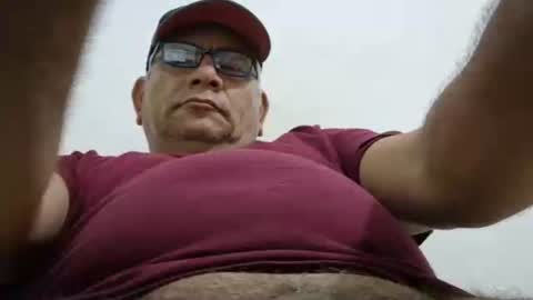 Snapshot of poli475 chatting on 01-17-26, 06:11 poli online show from 01-17-26, 06:11