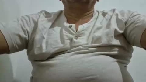 Snapshot of poli475 chatting on 01-18-26, 09:29 poli online show from 01-18-26, 09:29