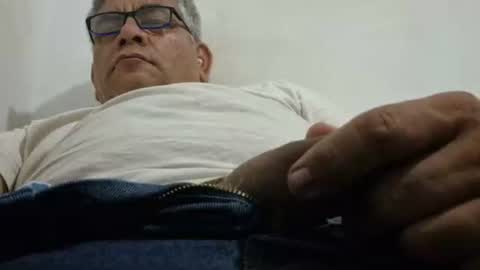 Snapshot of poli475 chatting on 03-05-26, 05:25 poli online show from 03-05-26, 05:25