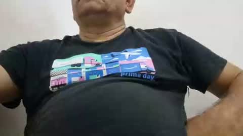 Snapshot of poli475 chatting on 05-29-26, 04:32 poli online show from 05-29-26, 04:32