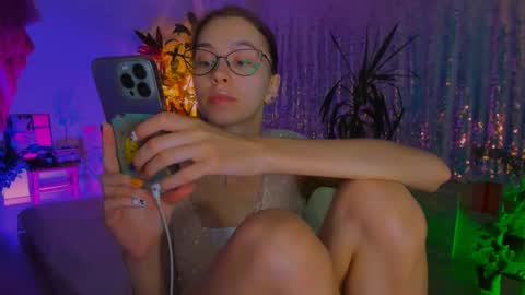 Martha online show from 10-28-25, 07:16