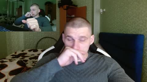 Poliglot online show from 01-25-25, 01:19