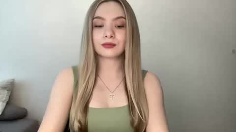 Snapshot of polishangel222 chatting on 05-28-26, 02:14 polishangel222 online show from 05-28-26, 02:14