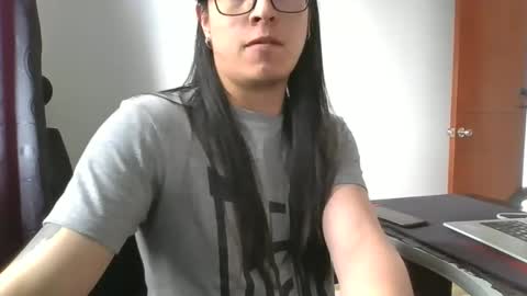 Snapshot of polla322 chatting on 12-24-24, 05:34 Diego online show from 12-24-24, 05:34