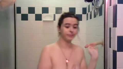 Snapshot of pollenpup chatting on 01-16-25, 11:59 sativa  indica online show from 01-16-25, 11:59