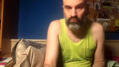 Snapshot of pollito1985 chatting on 02-20-26, 07:10 DIEGO O DIEGUITO online show from 02-20-26, 07:10