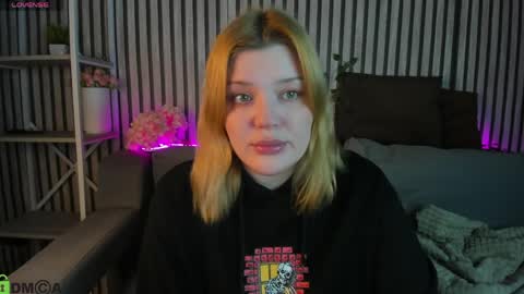 Polly online show from 04-03-26, 01:14