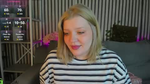 Polly online show from 05-26-26, 01:12