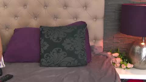 Snapshot of polly_curiouss chatting on 06-22-26, 07:44 polly_curiouss online show from 06-22-26, 07:44