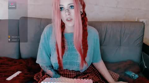 Polly online show from 12-30-24, 09:27